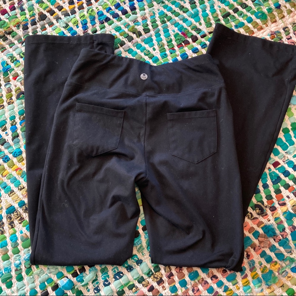 Iuga Yoga pants (bootcut with pockets)